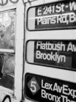 Brian Young: Vlak NYC 1984 - Brian Young: The Train NYC 1984