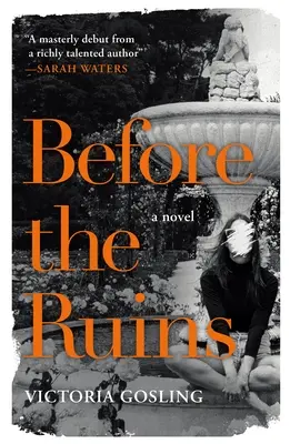 Před ruinami - Before the Ruins