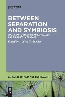 Mezi oddělením a symbiózou - Between Separation and Symbiosis