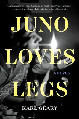 Juno má ráda nohy - Juno Loves Legs