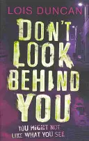 Nedívej se za sebe - Don't Look Behind You
